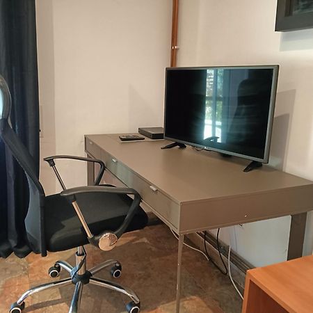 Villa Du Lac Speciale Pour Famille Avec Enfant Riudecanyes Exteriör bild