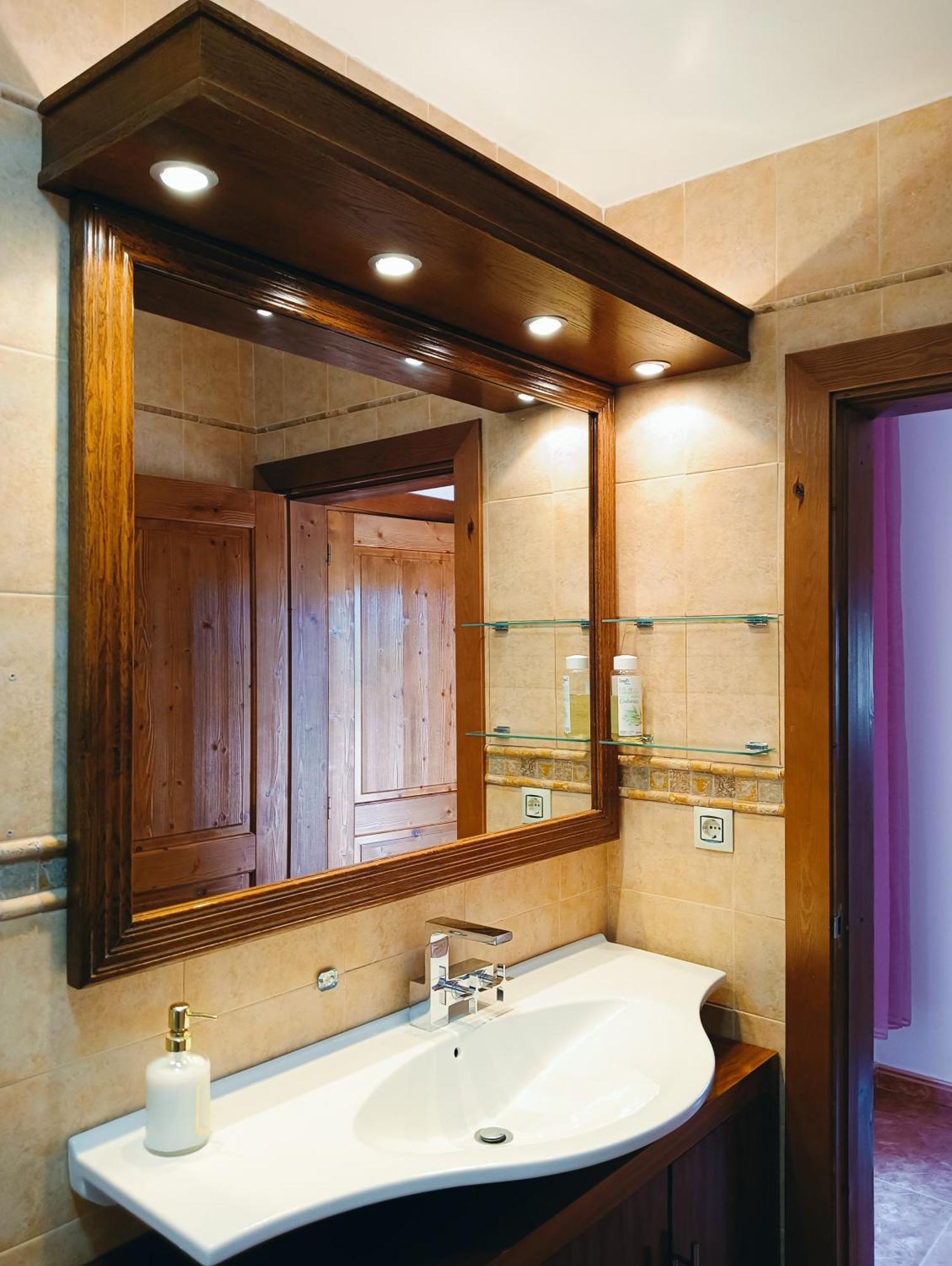 Villa Du Lac Speciale Pour Famille Avec Enfant Riudecanyes Exteriör bild