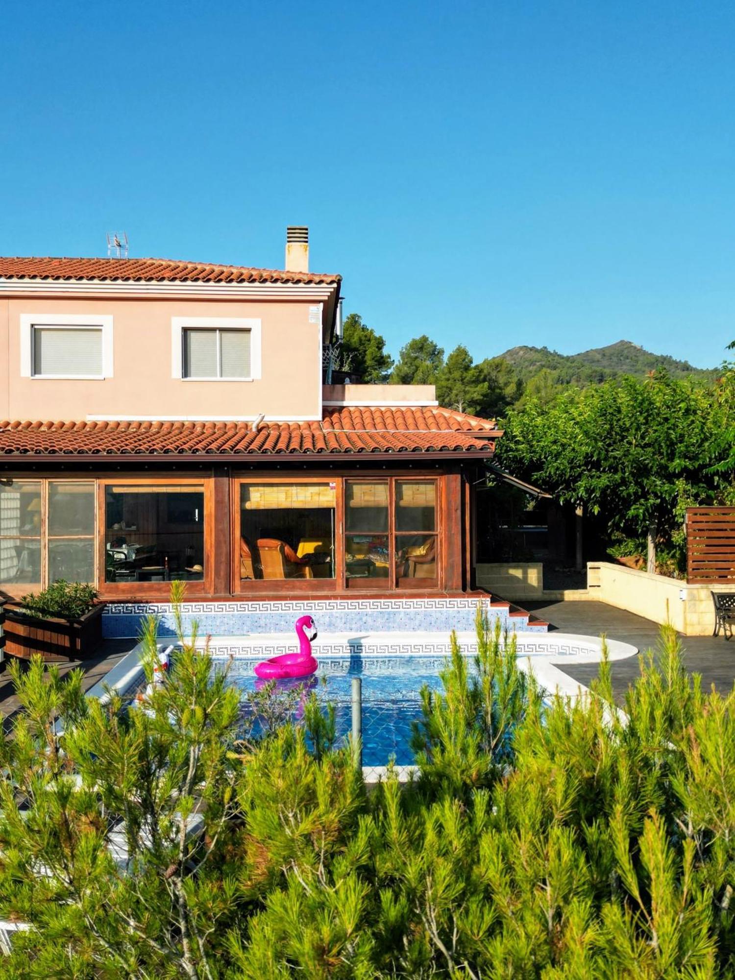 Villa Du Lac Speciale Pour Famille Avec Enfant Riudecanyes Exteriör bild