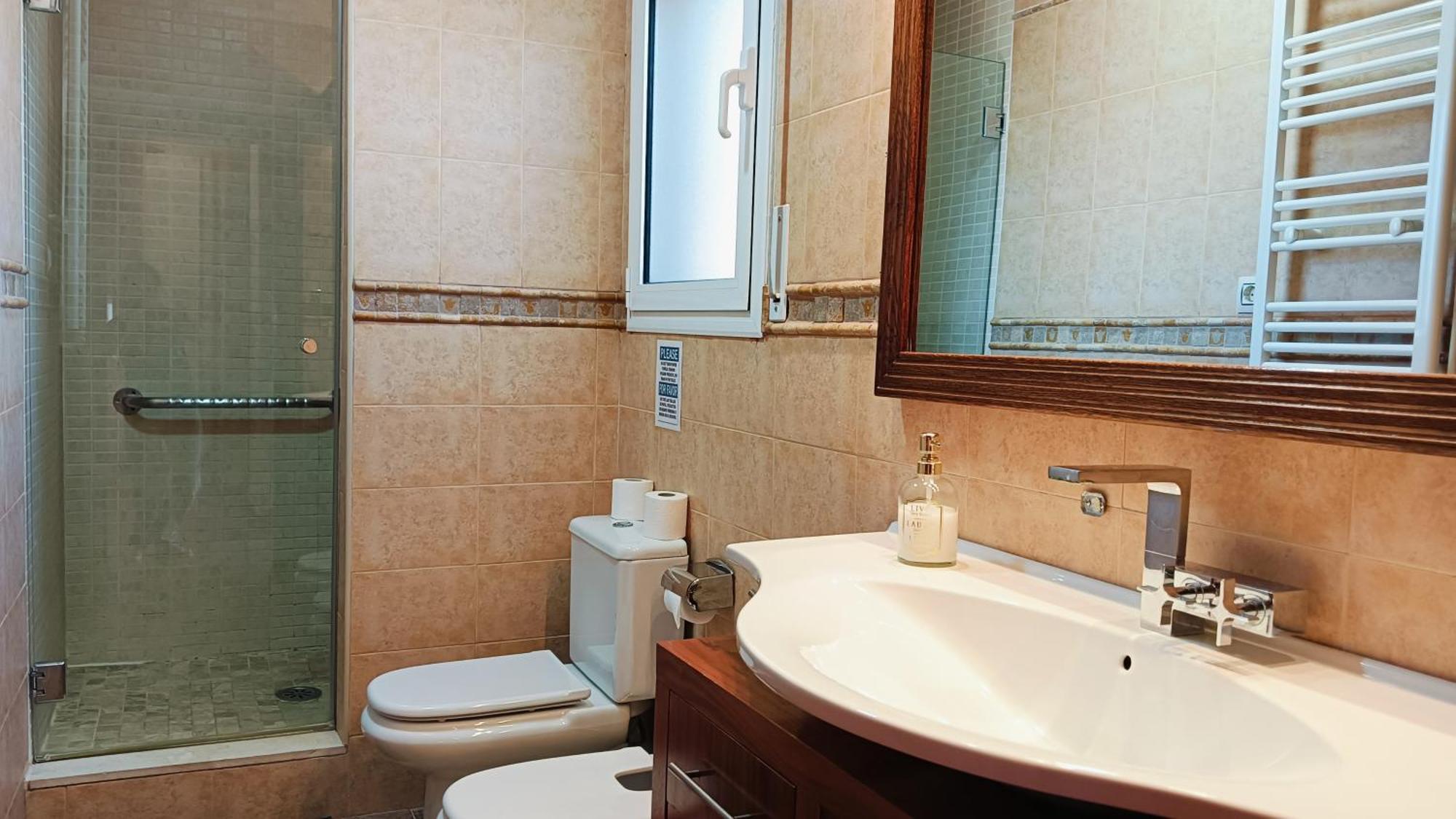 Villa Du Lac Speciale Pour Famille Avec Enfant Riudecanyes Exteriör bild