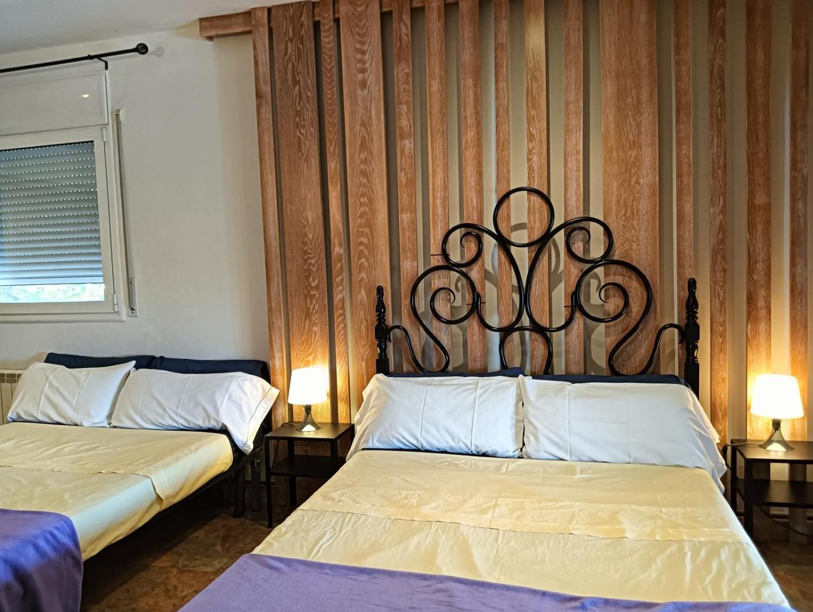 Villa Du Lac Speciale Pour Famille Avec Enfant Riudecanyes Exteriör bild