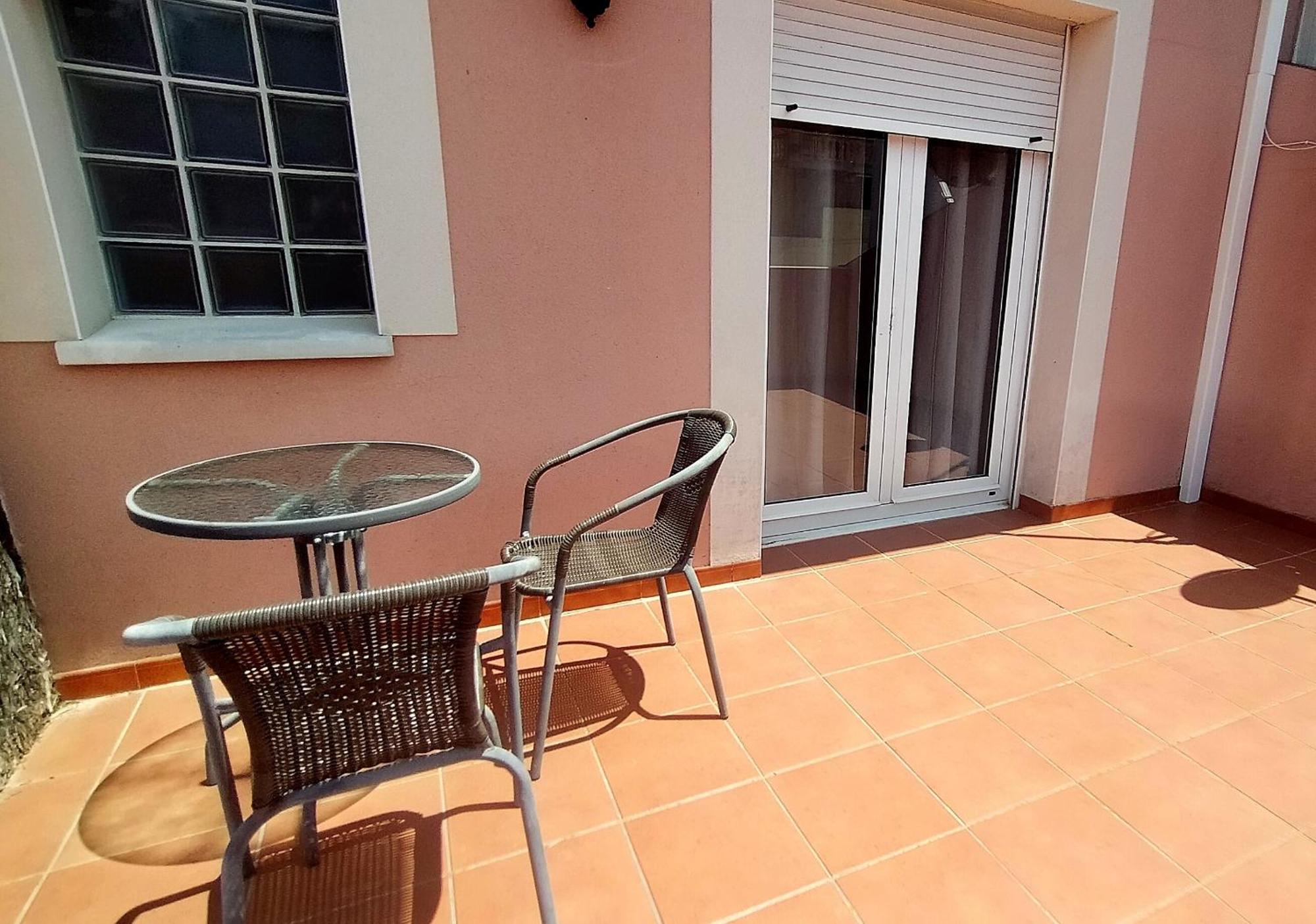 Villa Du Lac Speciale Pour Famille Avec Enfant Riudecanyes Exteriör bild