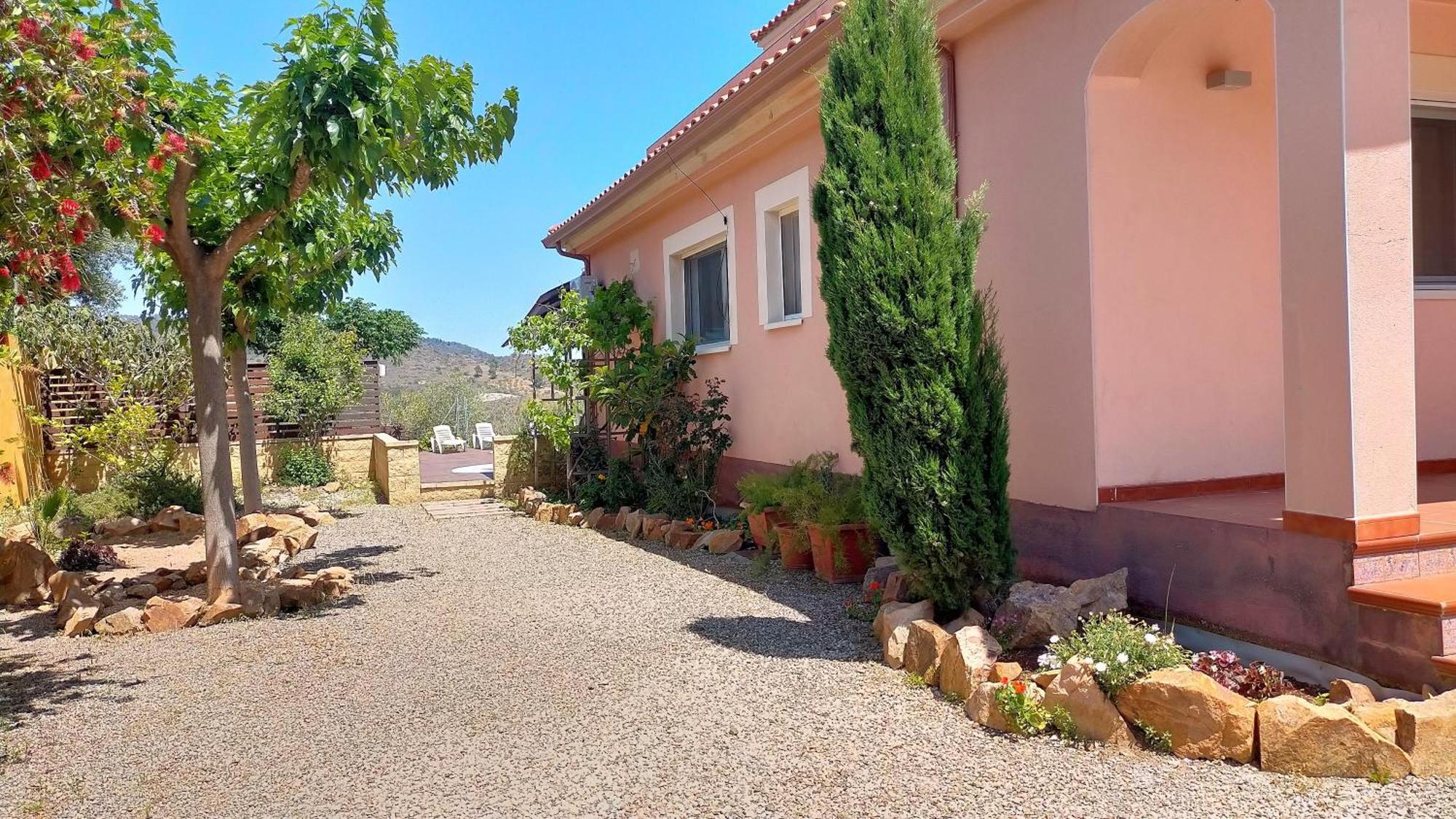 Villa Du Lac Speciale Pour Famille Avec Enfant Riudecanyes Exteriör bild